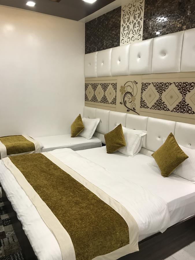 Hotel Mmk Kanpur Bagian luar foto