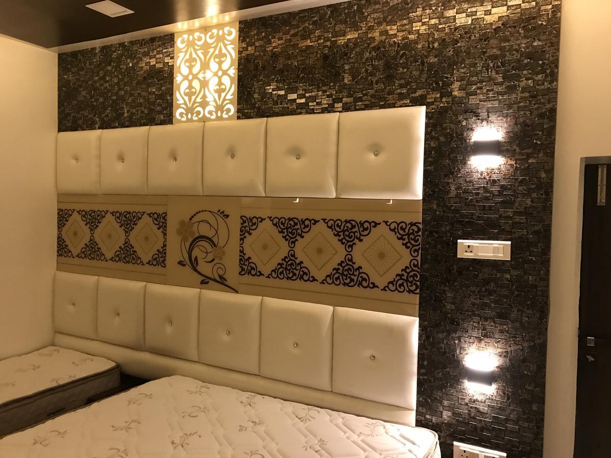 Hotel Mmk Kanpur Bagian luar foto