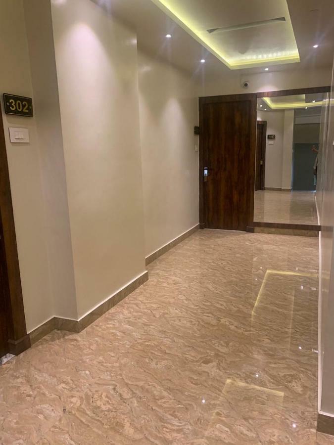 Hotel Mmk Kanpur Bagian luar foto